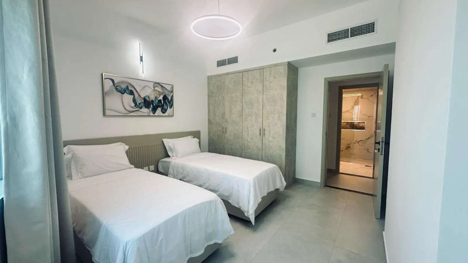 Spacious Modernized 2 Bedroom And Duplex 4 Br Apartments By Taskeen Holiday Homes Dubaj