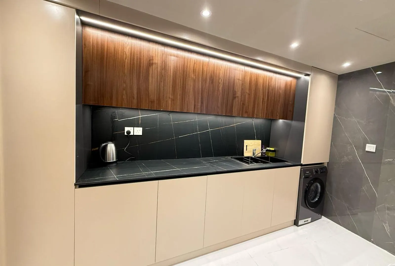 Spacious Modernized 2 Bedroom And Duplex 4 Br Apartments By Taskeen Holiday Homes Dubaj